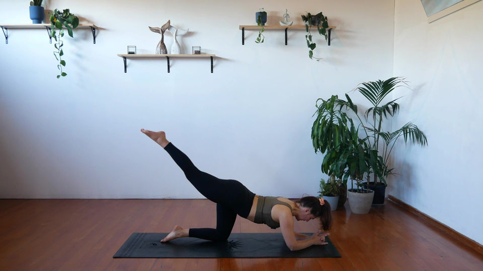 Full Body Pilates - 23 mins